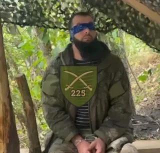 Бійці 225 ОШБ взялив полон Кадирівця